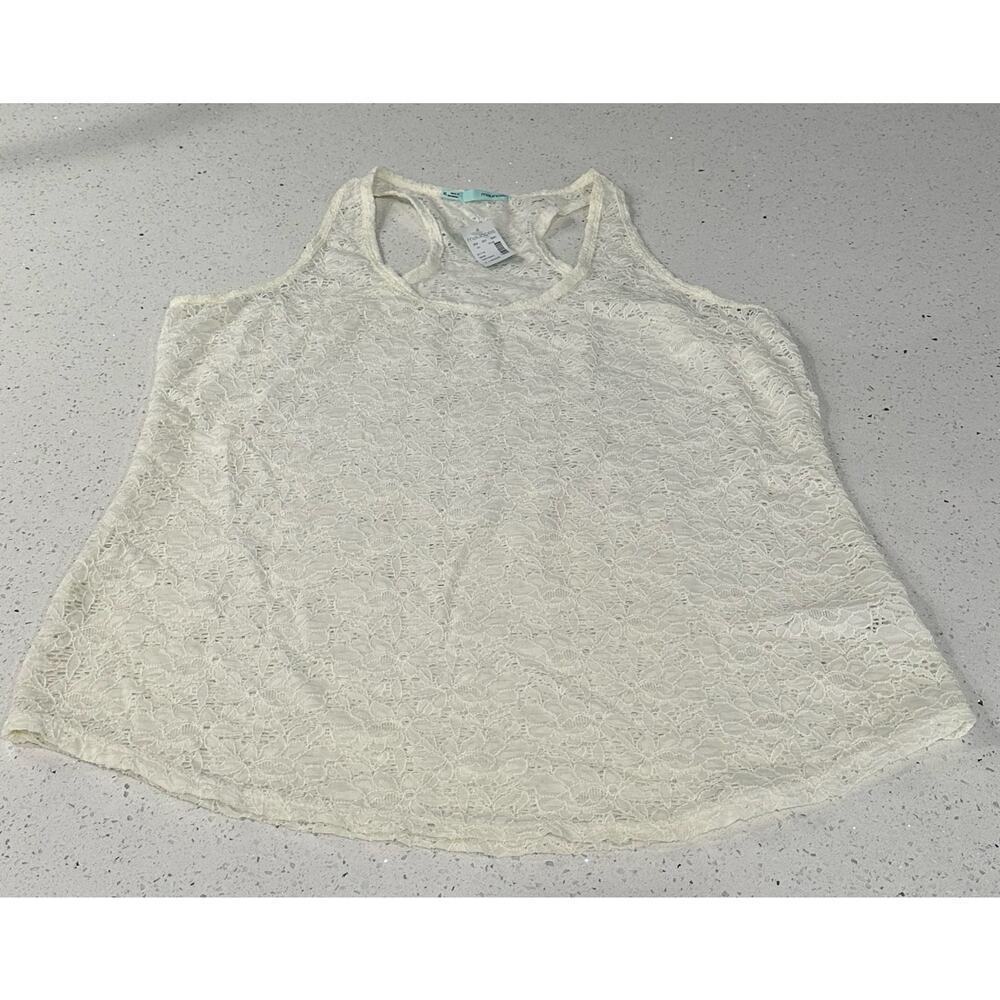 Maurices women Sz XL Tank Top Lace White Overlay Semi Sheer Scoop Neck Summer